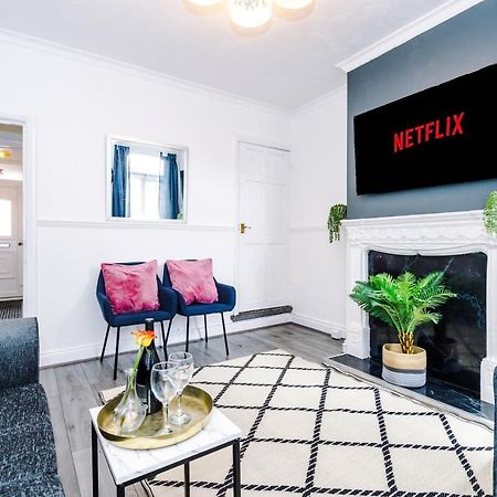 Harley House - Spacious Home With Free Netflix & Parking By Rocketbnb Coventry Esterno foto