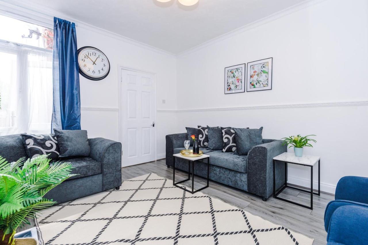 Harley House - Spacious Home With Free Netflix & Parking By Rocketbnb Coventry Esterno foto