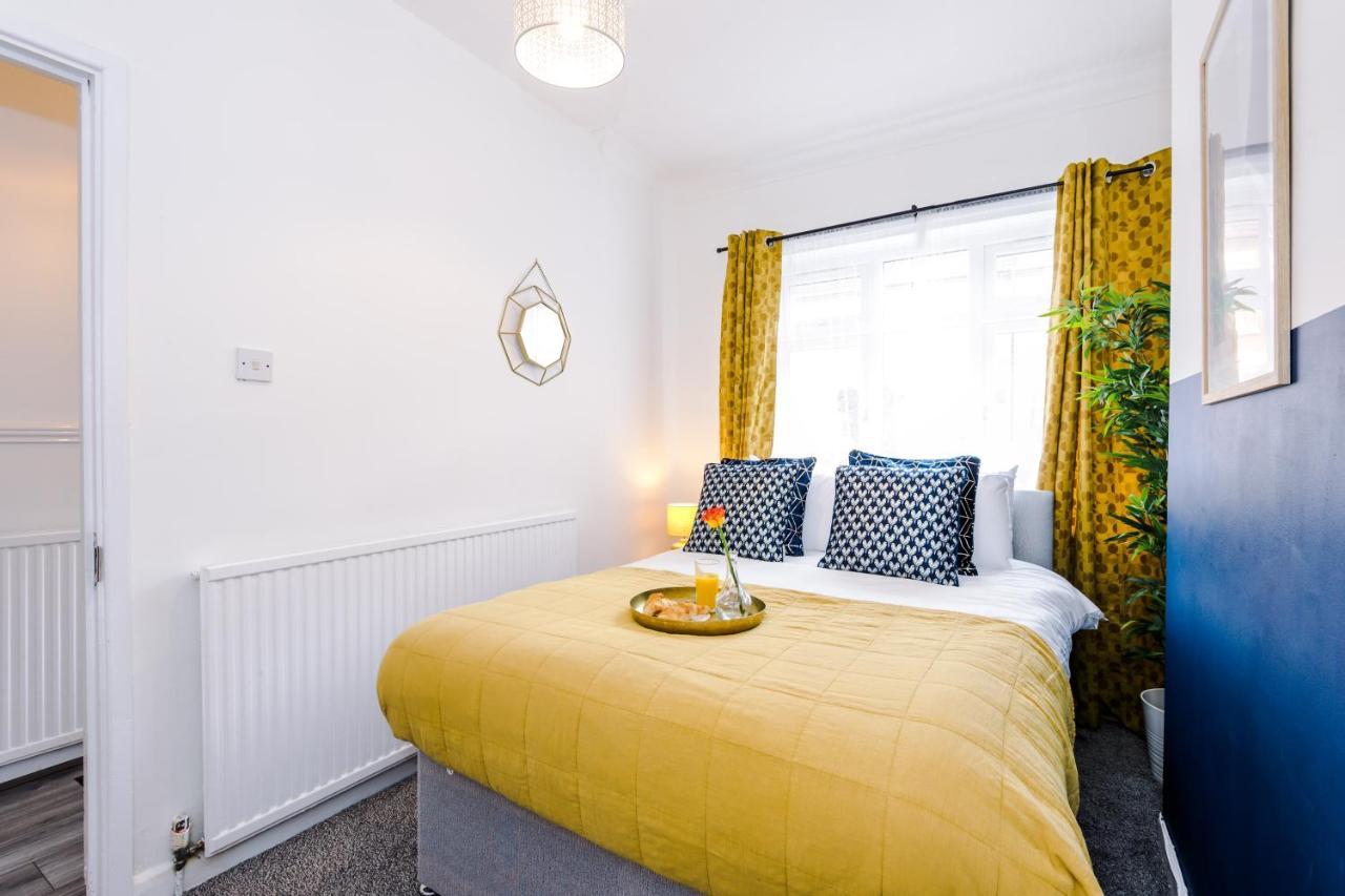 Harley House - Spacious Home With Free Netflix & Parking By Rocketbnb Coventry Esterno foto