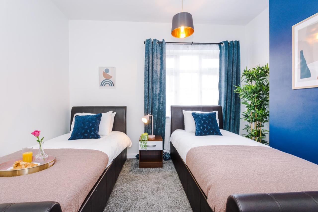 Harley House - Spacious Home With Free Netflix & Parking By Rocketbnb Coventry Esterno foto