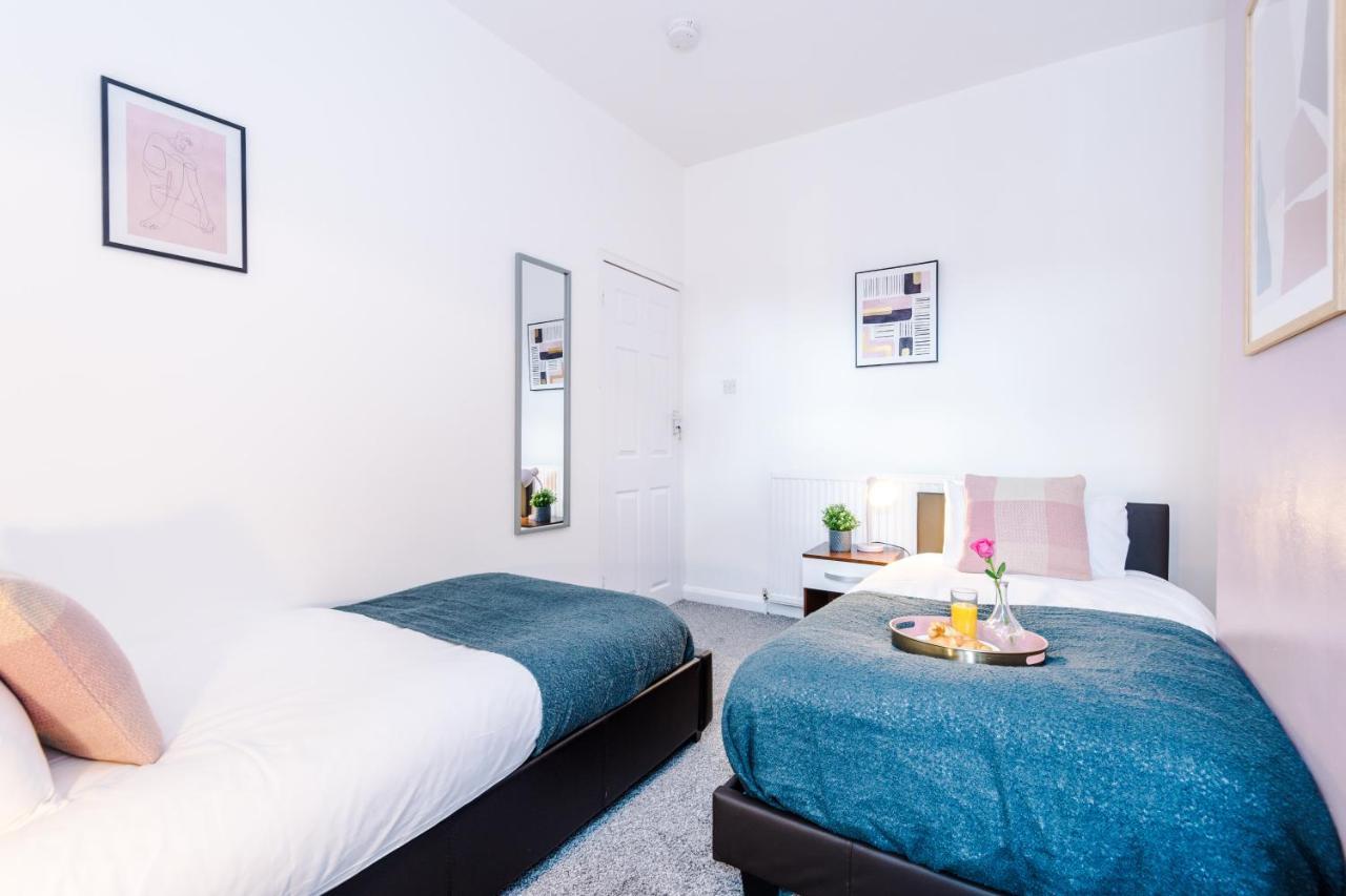 Harley House - Spacious Home With Free Netflix & Parking By Rocketbnb Coventry Esterno foto